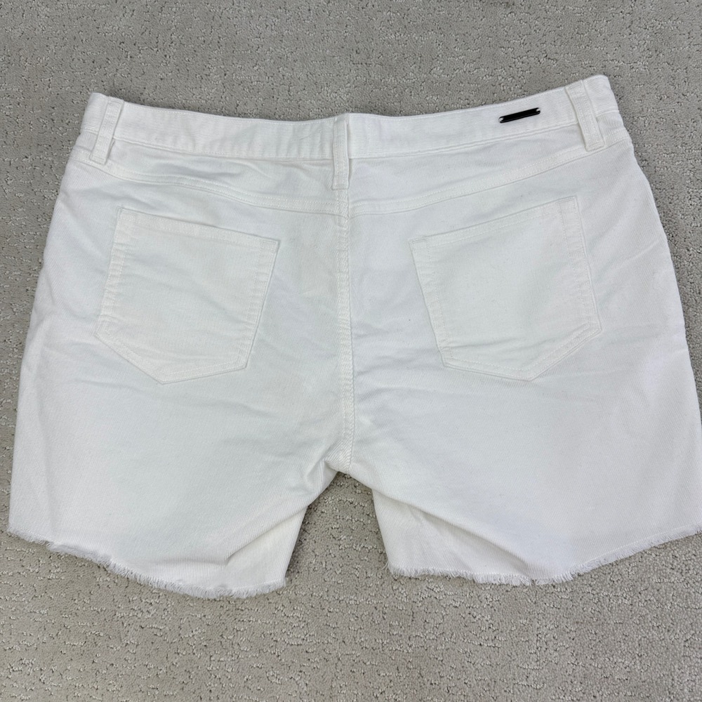 Carve Designs Oahu Shorts Womens 12 White Corduroy Raw Hem Stretch 11468 - Picture 4 of 13